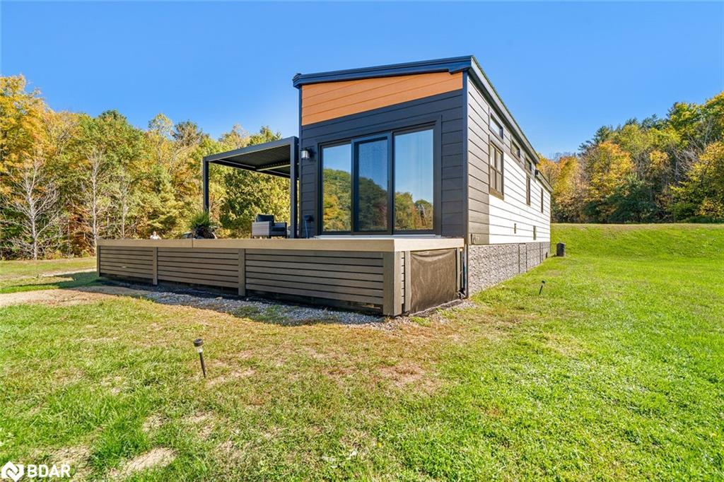 1366 Rosseau Lake Rd 2, Muskoka Lakes, ON - Outdoor