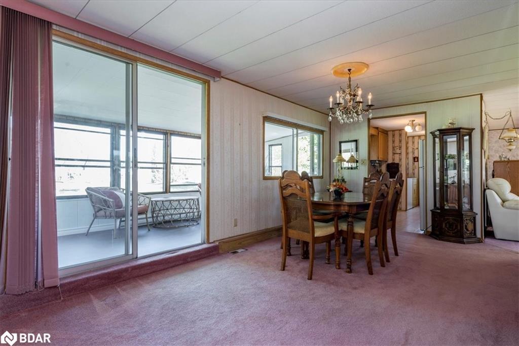 10 Mimosa Crescent, Innisfil, ON - Indoor Photo Showing Dining Room