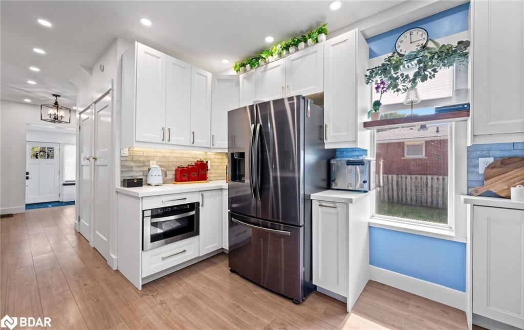 265 Arthur Street, Acton, ON - Indoor Photo Showing Kitchen