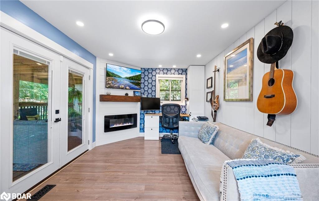 265 Arthur Street, Acton, ON - Indoor With Fireplace