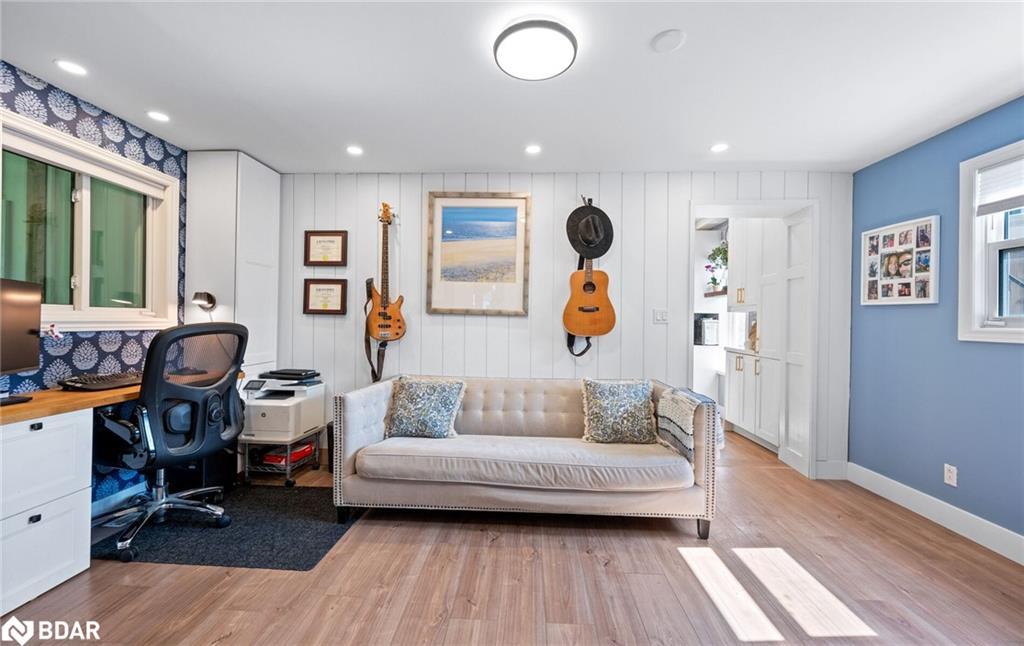 265 Arthur Street, Acton, ON - Indoor Photo Showing Living Room