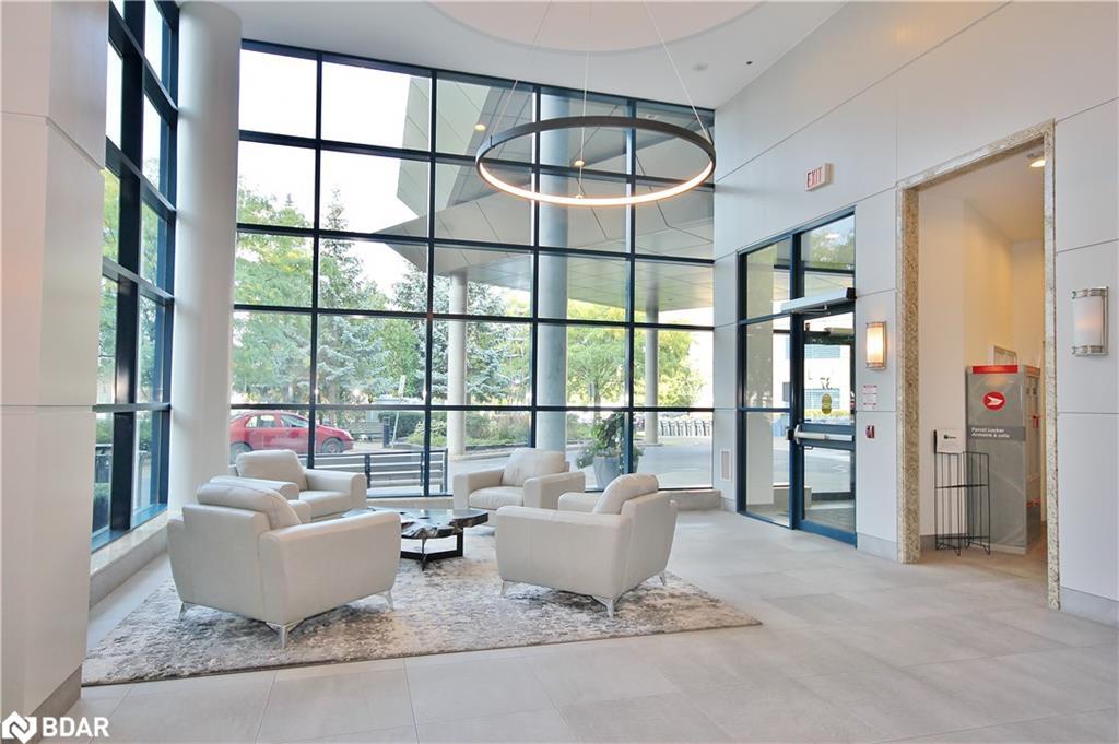 511-37 Ellen Street Street, Barrie, ON - Indoor Photo Showing Other Room