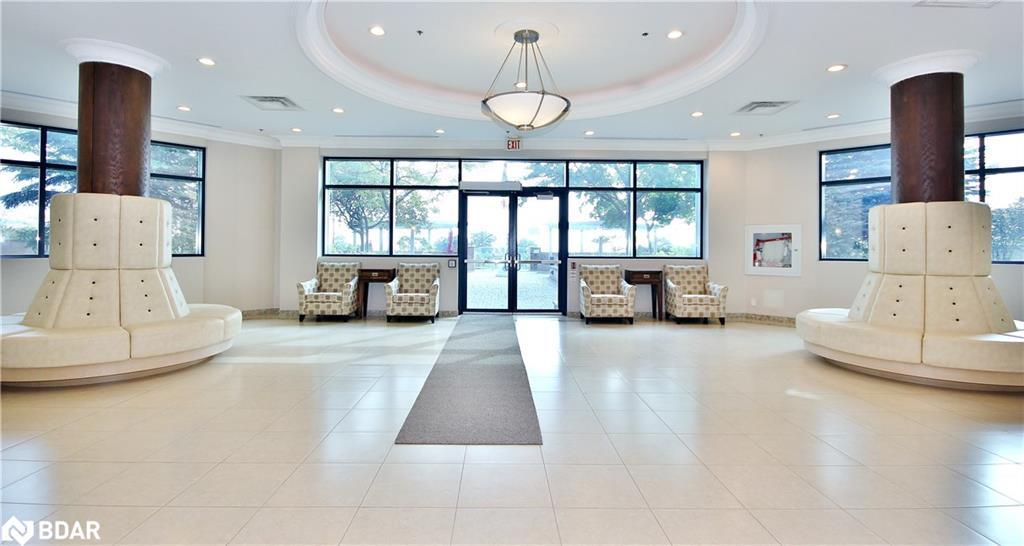 511-37 Ellen Street Street, Barrie, ON - Indoor Photo Showing Other Room