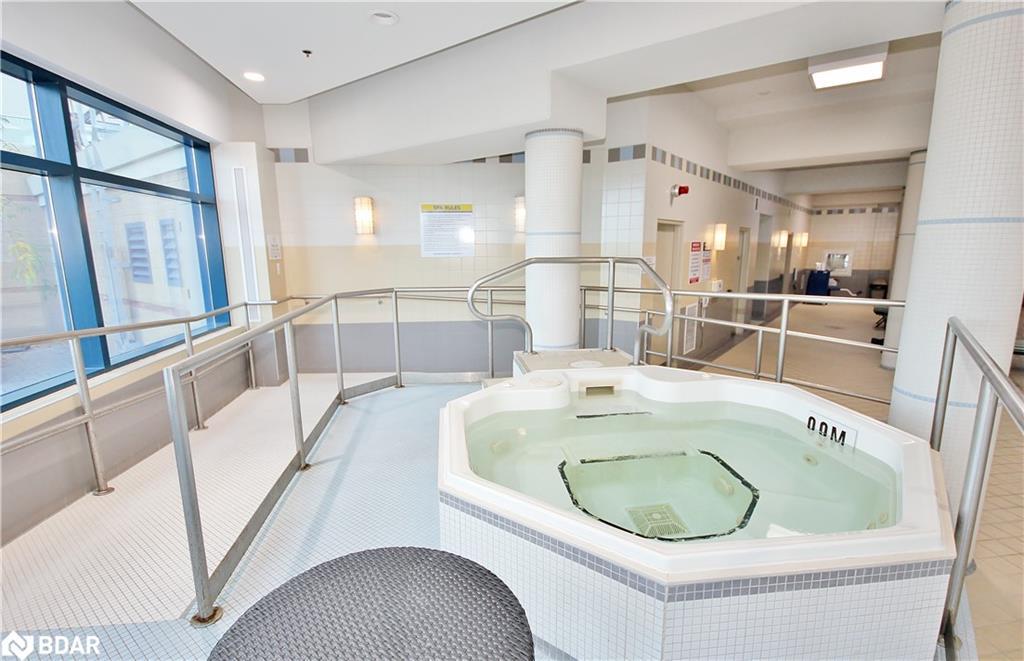 511-37 Ellen Street Street, Barrie, ON - Indoor