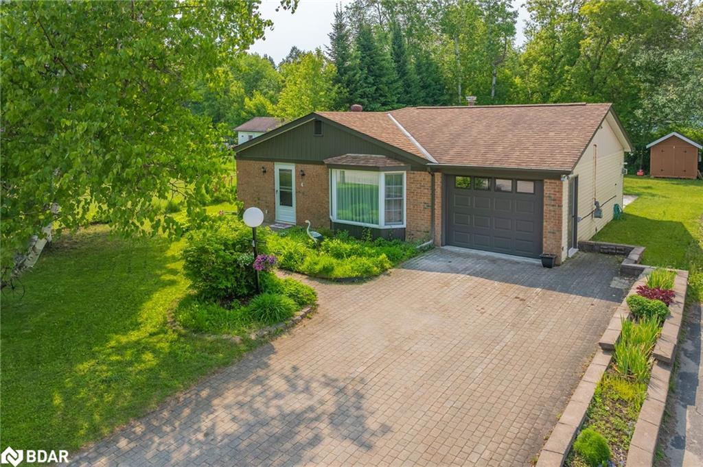 4 Maypark Drive, Bracebridge, ON - Outdoor