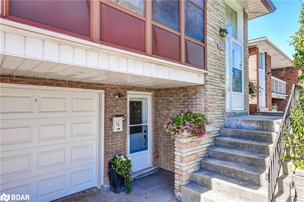 260 Apache Trail, Toronto, ON - Outdoor