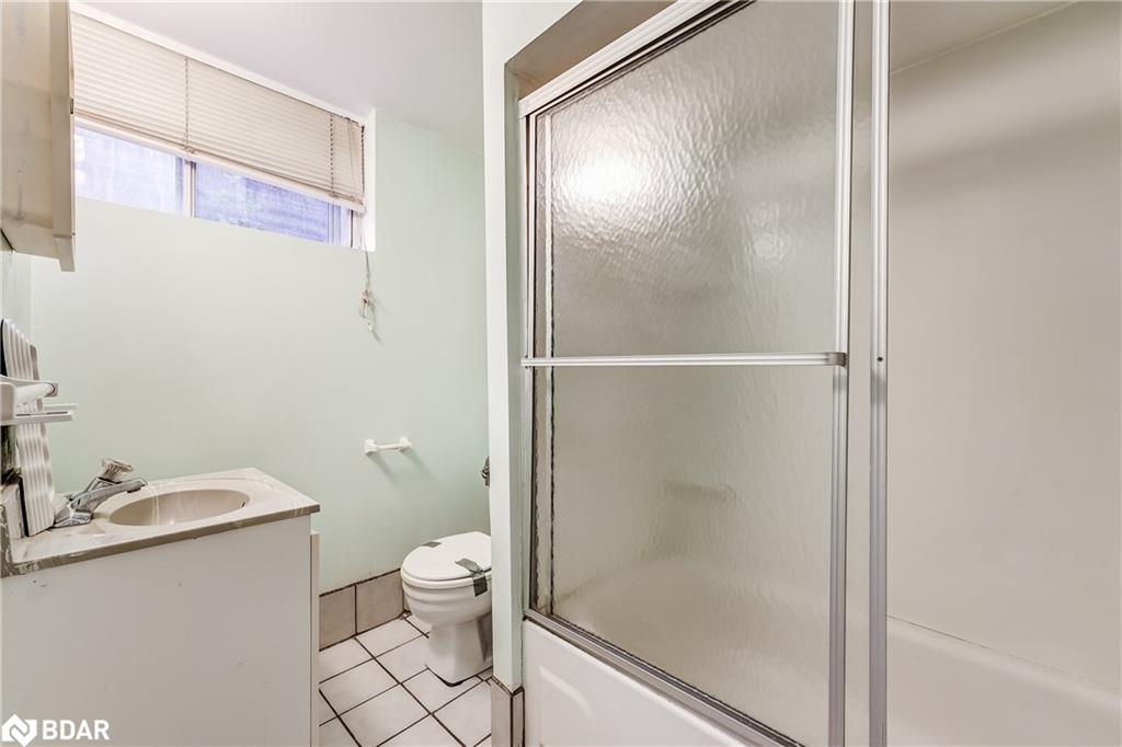 260 Apache Trail, Toronto, ON - Indoor Photo Showing Bathroom