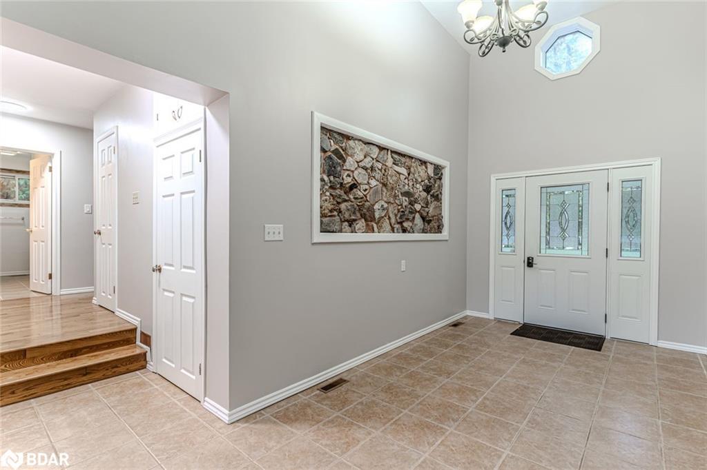537 Huronia Road, Barrie, ON - Indoor Photo Showing Other Room