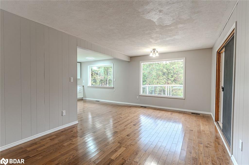 537 Huronia Road, Barrie, ON - Indoor Photo Showing Other Room