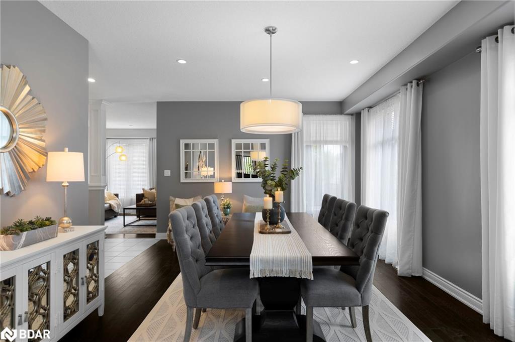 120 Jewel House Lane, Barrie, ON - Indoor Photo Showing Dining Room