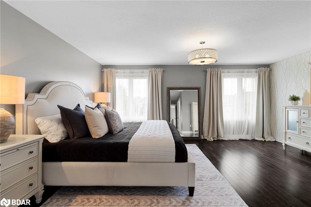 120 Jewel House Lane, Barrie, ON - Indoor Photo Showing Bedroom