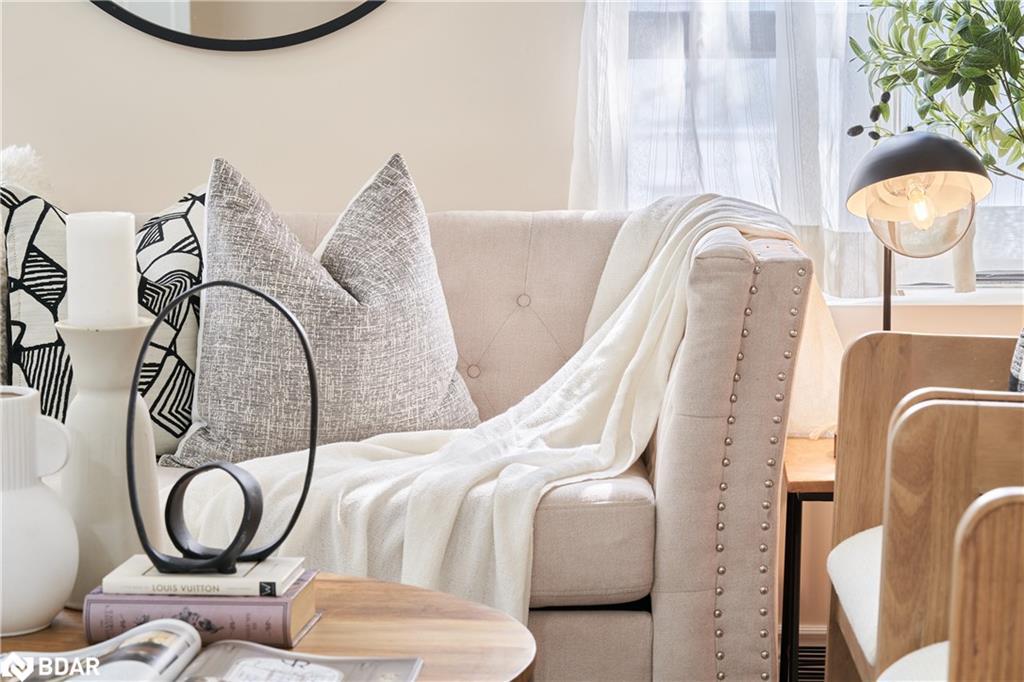 205-2874 Keele Street, Toronto, ON -