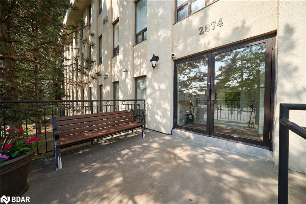 205-2874 Keele Street, Toronto, ON -