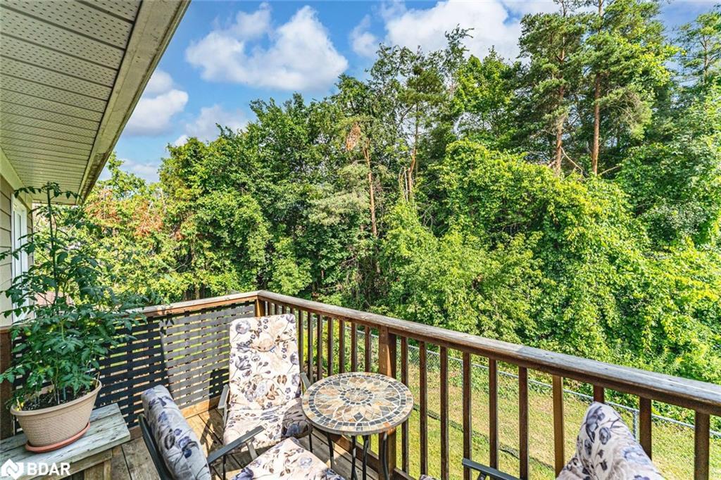 7-222 Steel Street, Barrie, ON - Outdoor