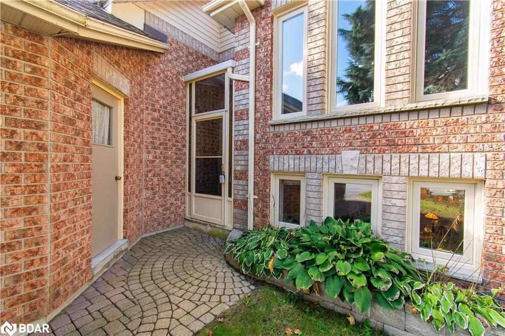 68 Dyer Drive, Wasaga Beach, ON - Outdoor With Exterior