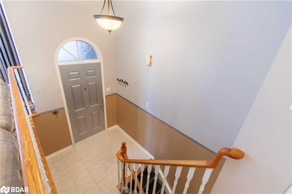 68 Dyer Drive, Wasaga Beach, ON - Indoor Photo Showing Other Room