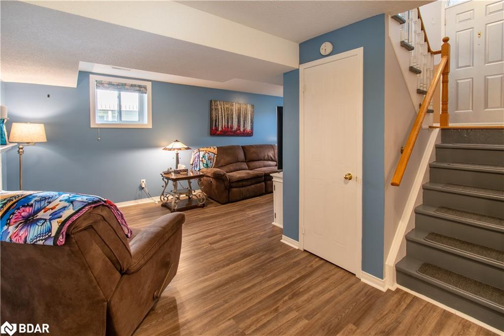 68 Dyer Drive, Wasaga Beach, ON - Indoor