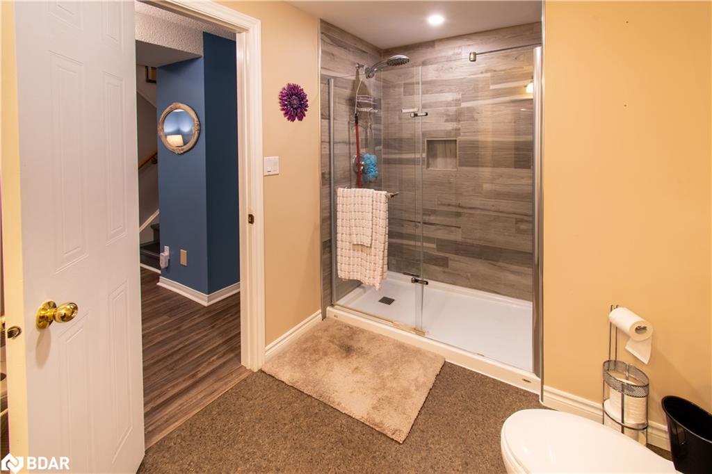 68 Dyer Drive, Wasaga Beach, ON - Indoor Photo Showing Bathroom