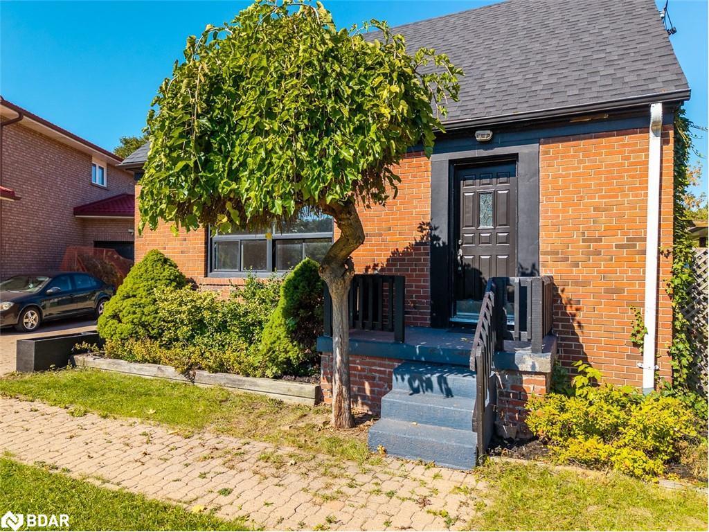 65 Barrhead Crescent, Etobicoke, ON - Outdoor