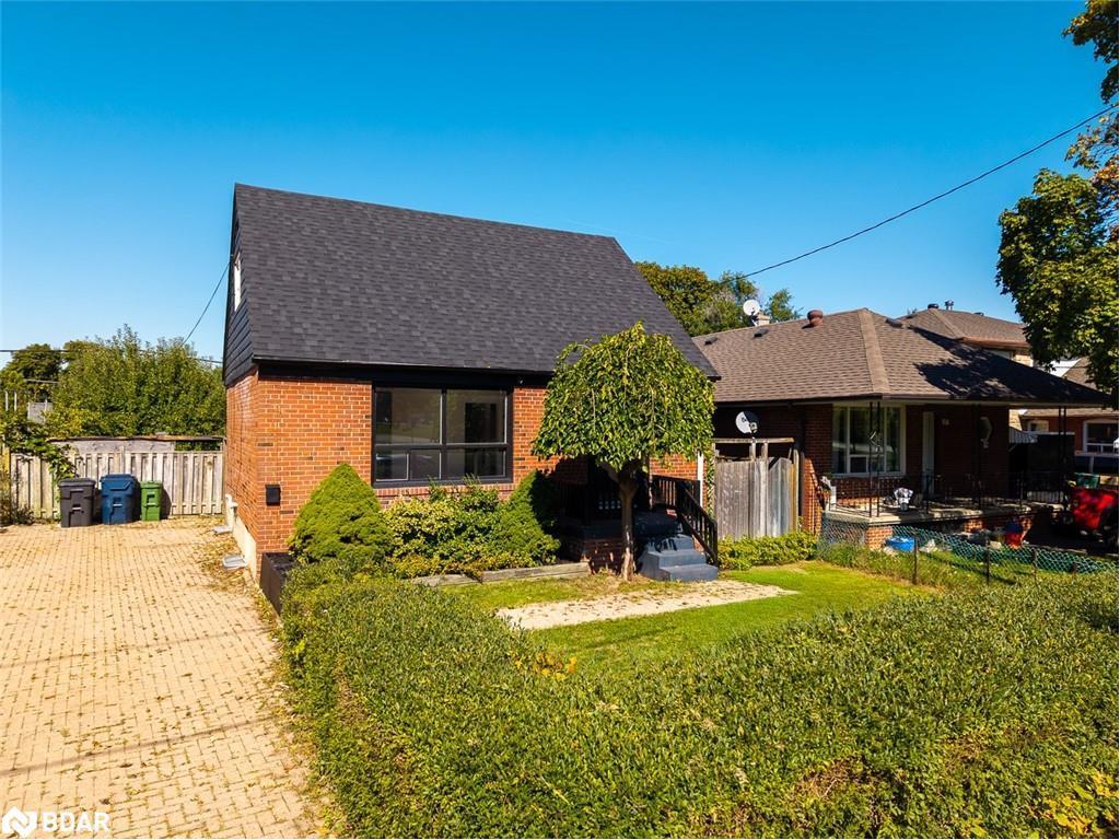 65 Barrhead Crescent, Etobicoke, ON - Outdoor