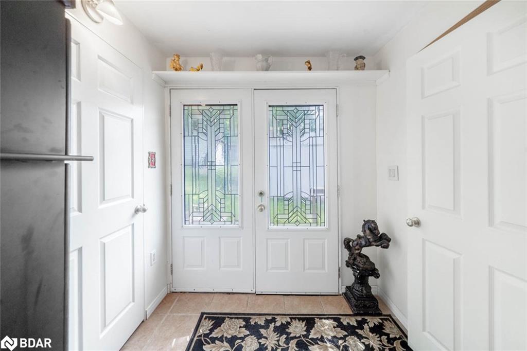 1291 Muskoka Rd 118 W, Bracebridge, ON - Indoor Photo Showing Other Room