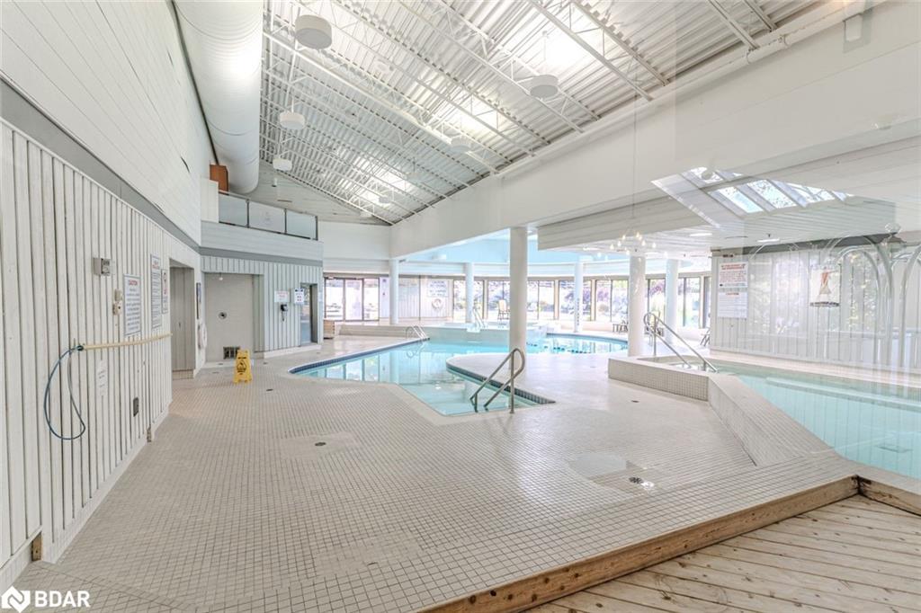 217-40 Horseshoe Boulevard, Oro-Medonte, ON - Indoor Photo Showing Other Room With In Ground Pool