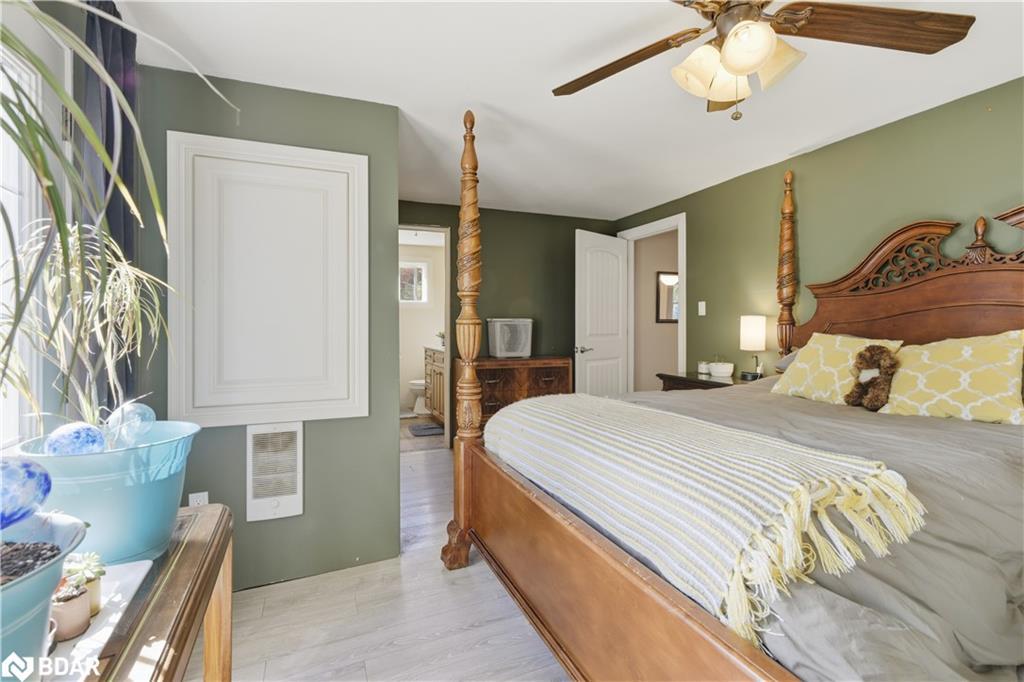 122 County Road 4, Douro, ON - Indoor Photo Showing Bedroom