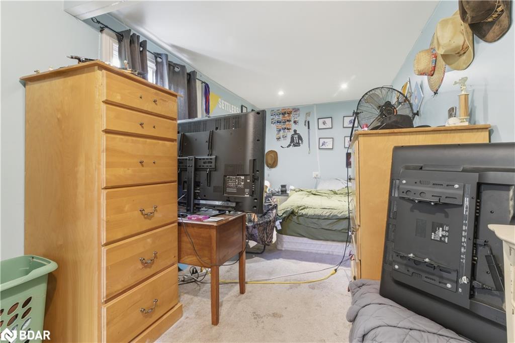 122 County Road 4, Douro, ON - Indoor