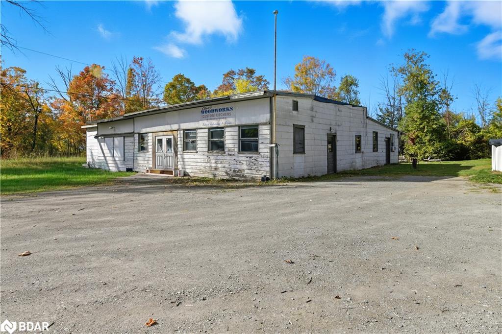 122 County Road 4, Douro, ON - Outdoor