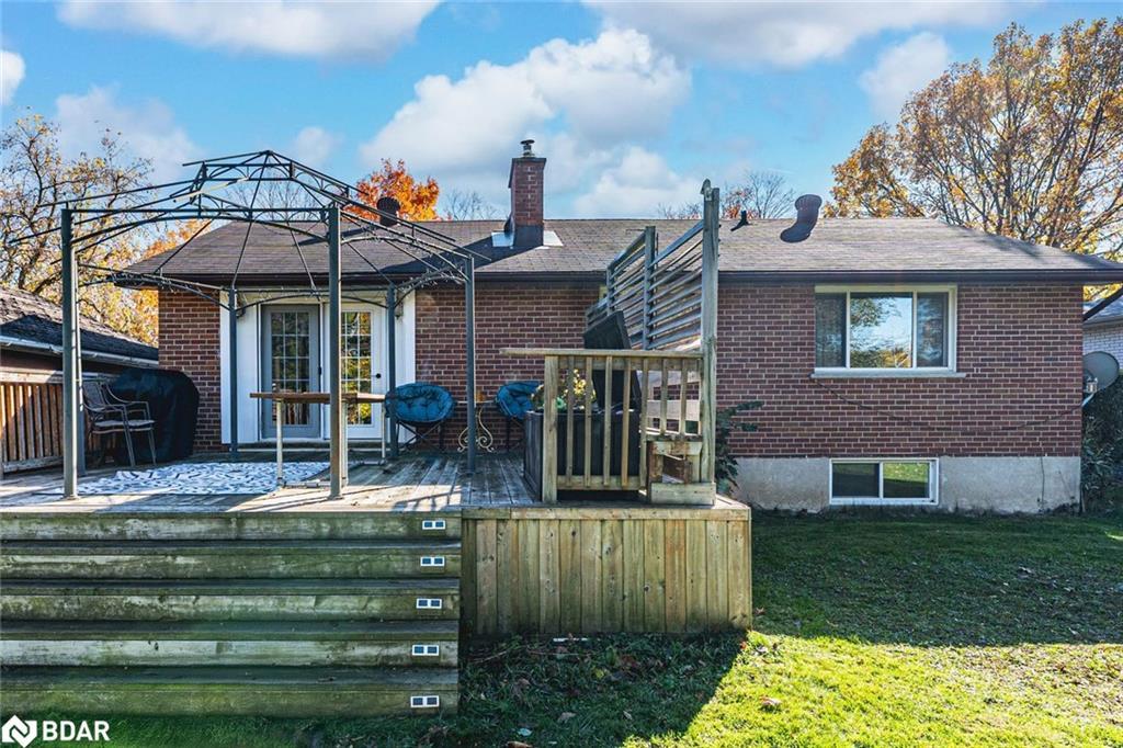 250 Sunnybrae Avenue, Innisfil, ON - Outdoor With Deck Patio Veranda