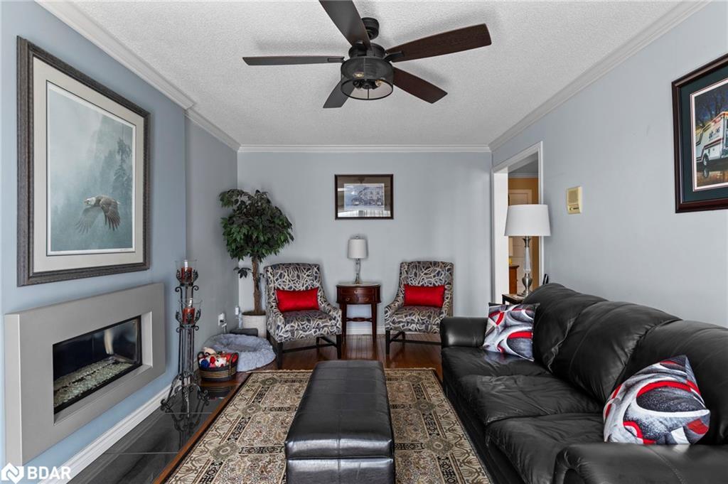 292 Leacock Drive, Barrie, ON - Indoor Photo Showing Living Room With Fireplace