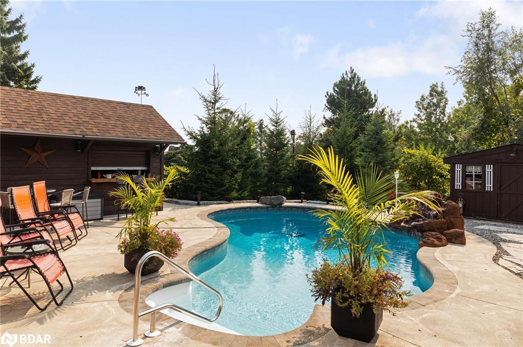 292 Leacock Drive, Barrie, ON - Outdoor With In Ground Pool With Deck Patio Veranda