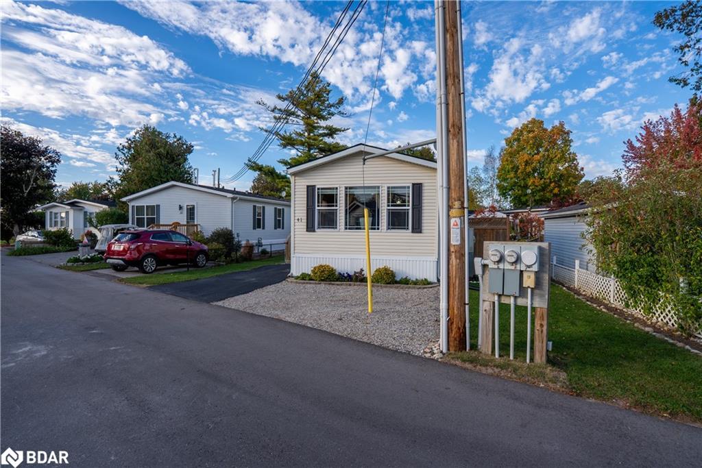 41 Cedarbush Crescent Pvt Crescent, Puslinch, ON - Outdoor