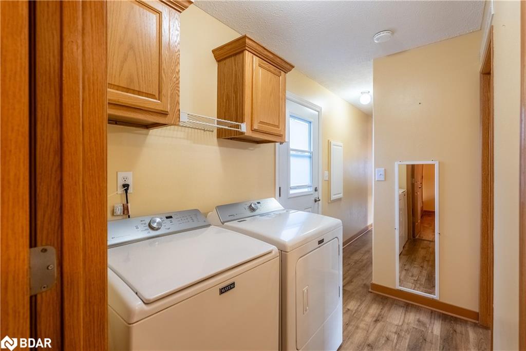 41 Cedarbush Crescent Pvt Crescent, Puslinch, ON - Indoor Photo Showing Laundry Room