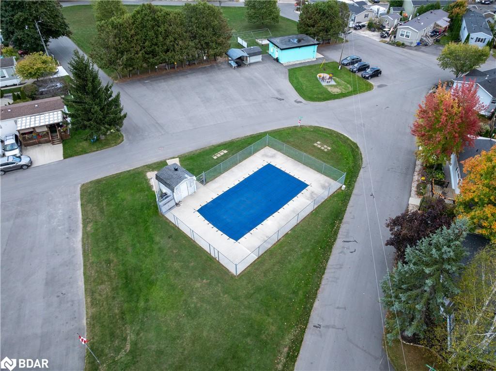 41 Cedarbush Crescent Pvt Crescent, Puslinch, ON - Outdoor With In Ground Pool With View