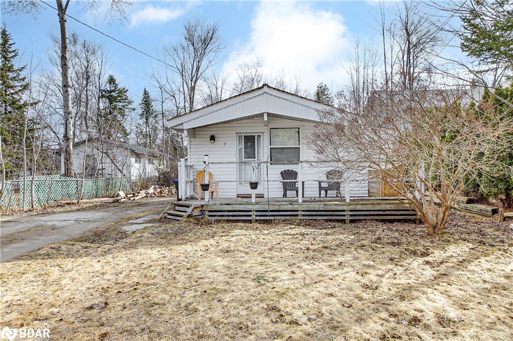 7 60Th Street S, Wasaga Beach, ON - Outdoor With Deck Patio Veranda