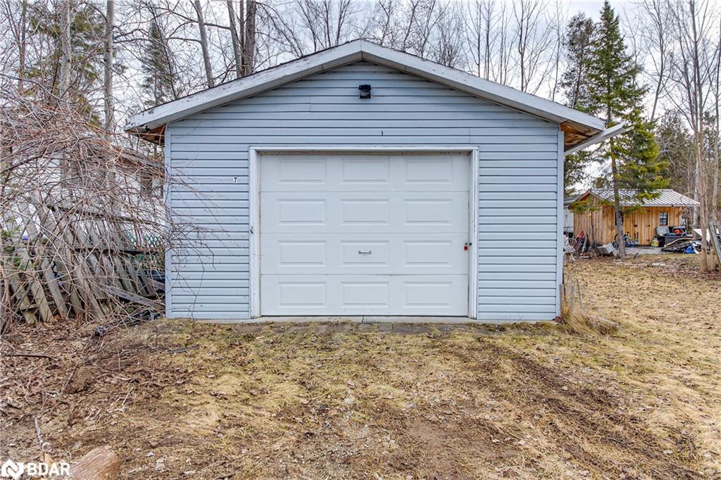 7 60Th Street S, Wasaga Beach, ON - Outdoor With Exterior