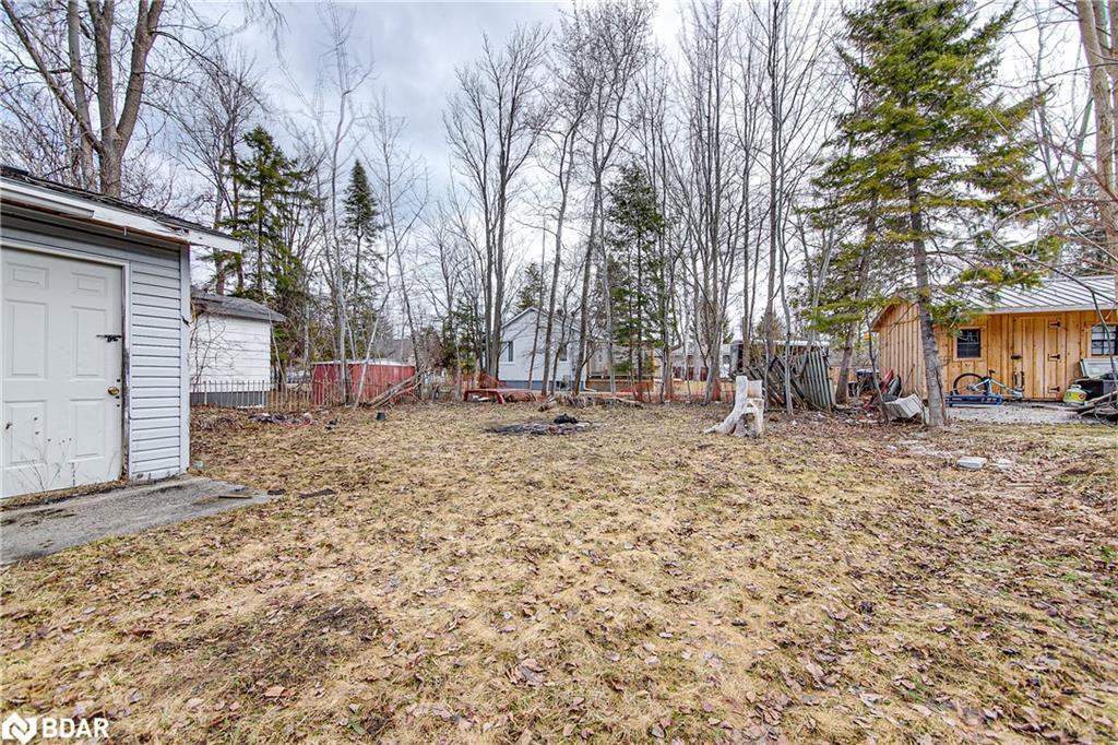 7 60Th Street S, Wasaga Beach, ON - Outdoor