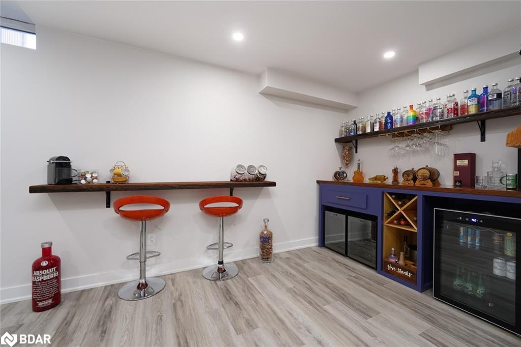 2199 Dawson Crescent, Innisfil, ON - Indoor