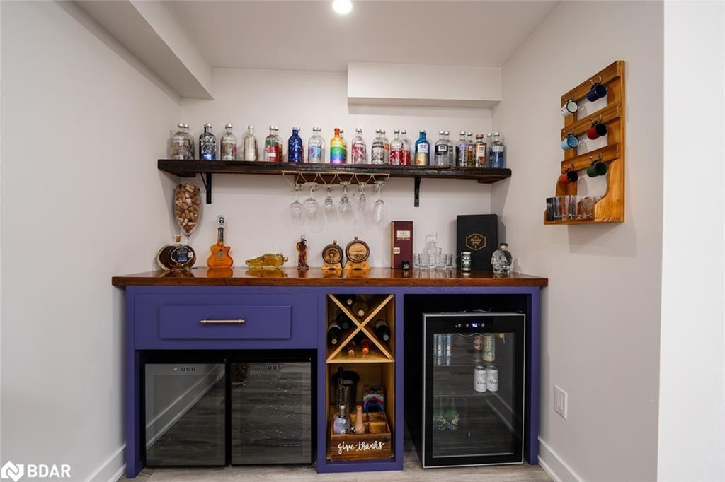 2199 Dawson Crescent, Innisfil, ON - Indoor