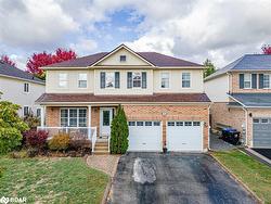 38 Truax Crescent Angus, ON L3W 0C2