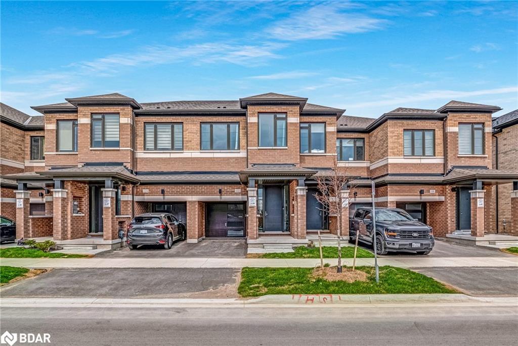 122 Turnberry Lane, Barrie, ON - Outdoor With Facade