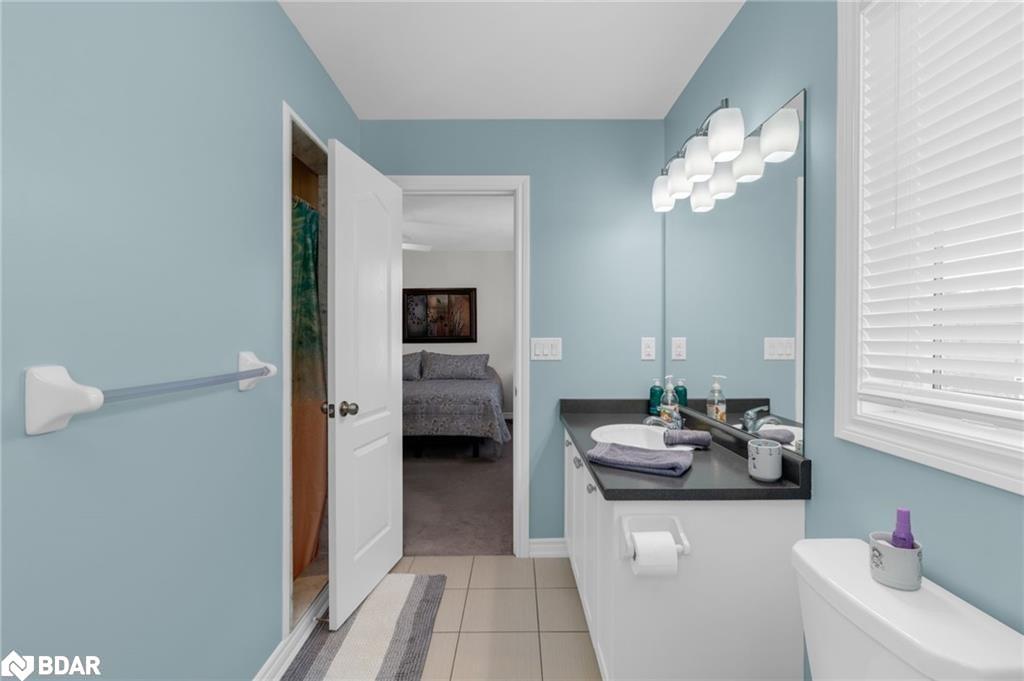 197 Isabella Drive, Orillia, ON - Indoor Photo Showing Bathroom