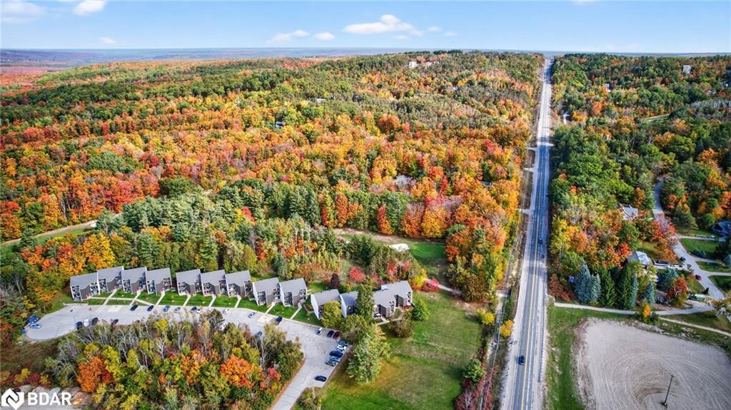 312-1102 Horseshoe Valley Road W, Oro-Medonte, ON - Outdoor With View