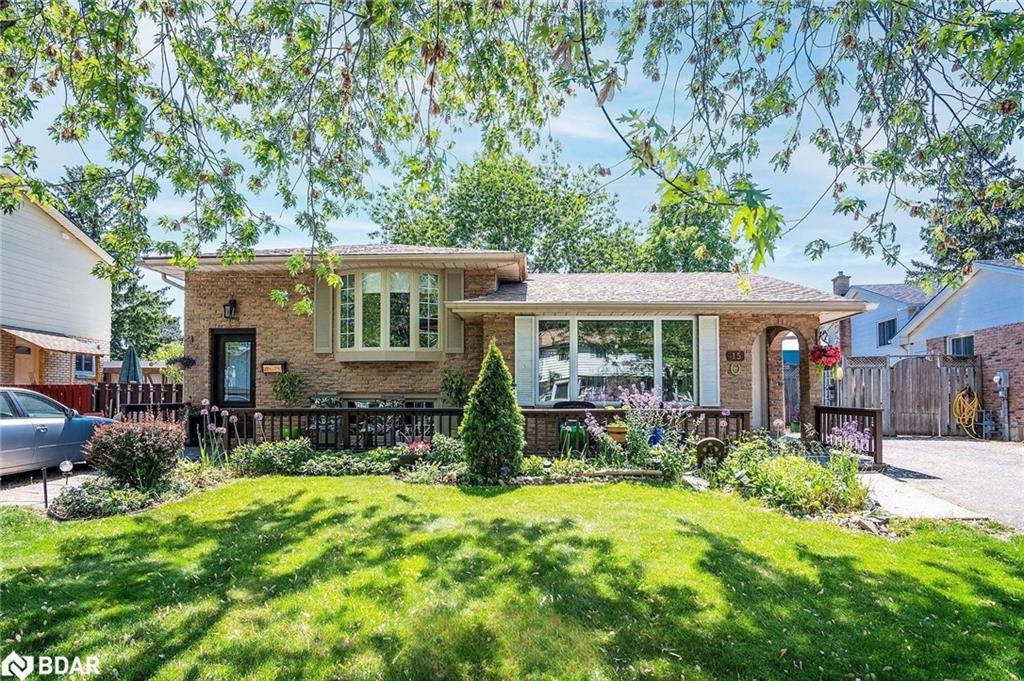 15 Lafayette Drive, St. Catharines, ON - Outdoor