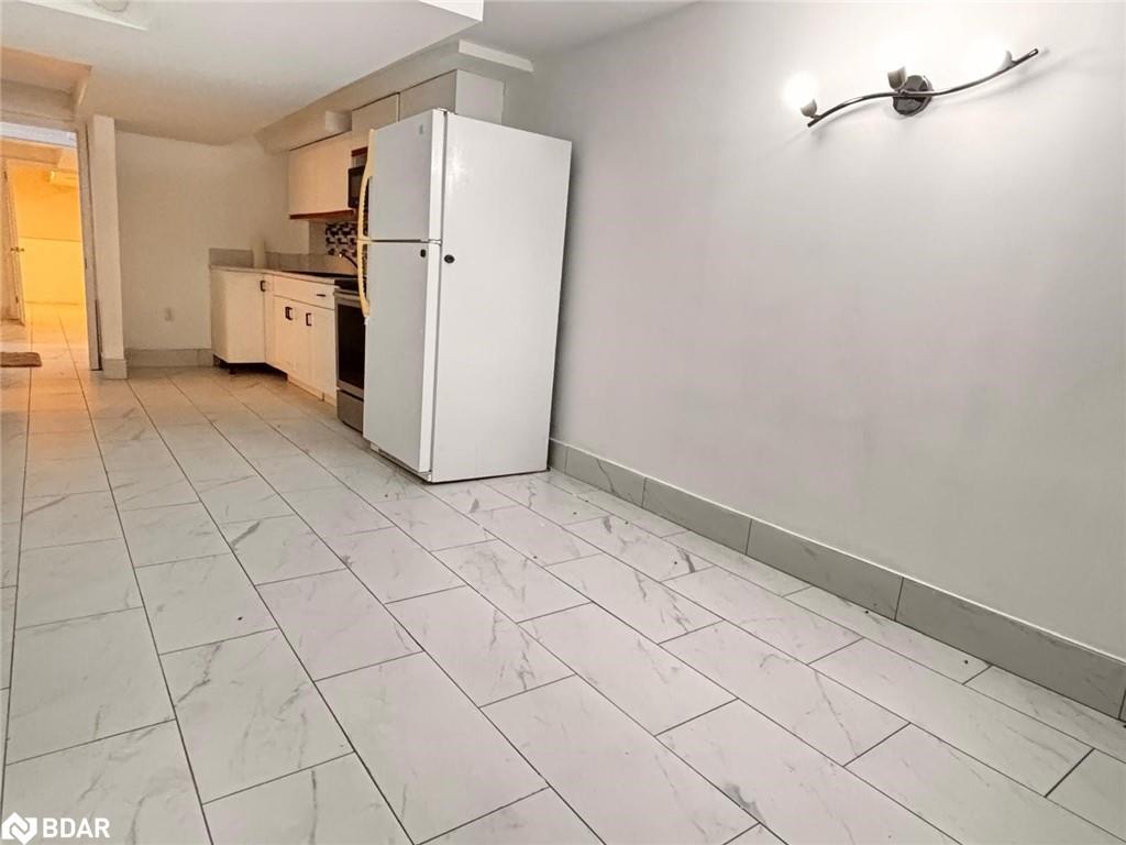 15 Lafayette Drive, St. Catharines, ON - Indoor