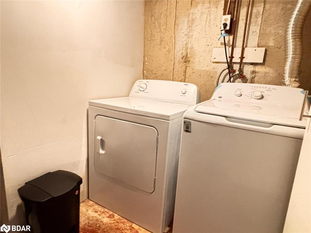 15 Lafayette Drive, St. Catharines, ON - Indoor Photo Showing Laundry Room