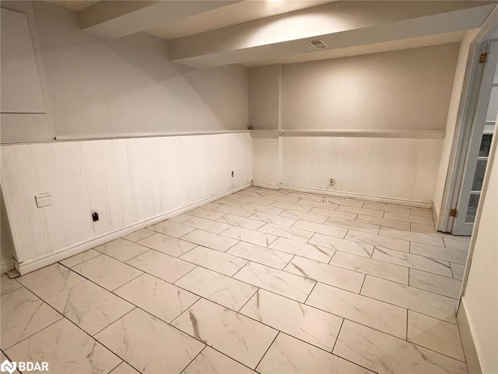 15 Lafayette Drive, St. Catharines, ON - Indoor Photo Showing Other Room