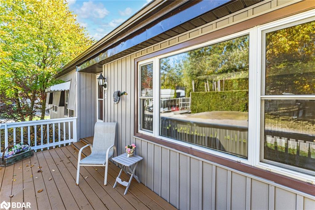 15 Riverview Circle, Innisfil, ON - Outdoor With Deck Patio Veranda With Exterior