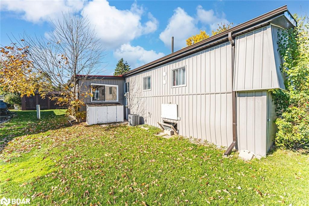 15 Riverview Circle, Innisfil, ON - Outdoor